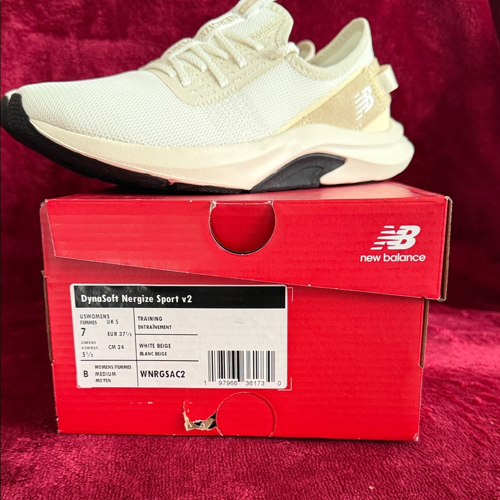 New Balance Women's Beige and White Sneakers - Picture 4 of 5